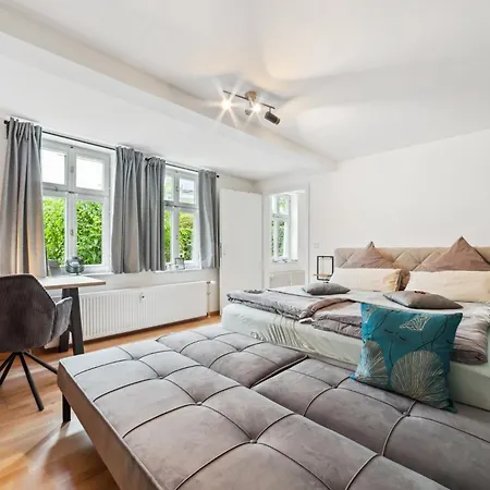 Am Albertsplatz Im Zentrum Apartman